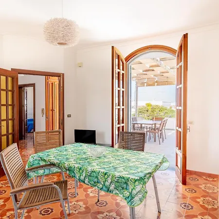 Casa Virgilio Apartment