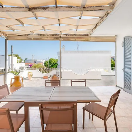 Casa Virgilio Torre dell'Orso